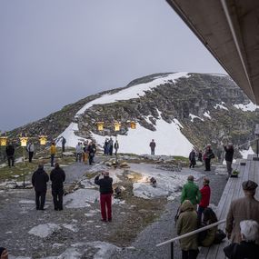 Konzert «Niemandsklippen», Performance-Installation «Die Gedanken der Kuckucksuhren» von Erwin Stache (Bild: Daniel Ammann)